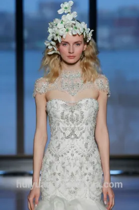 luxrious beaded sleeveless mermaid train jiamei wedding dresses