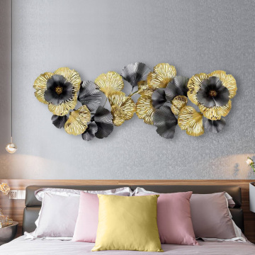 Hollow Gold Luxury Ginkgo Leaf Metal Wall Art for Living Room and Cafe