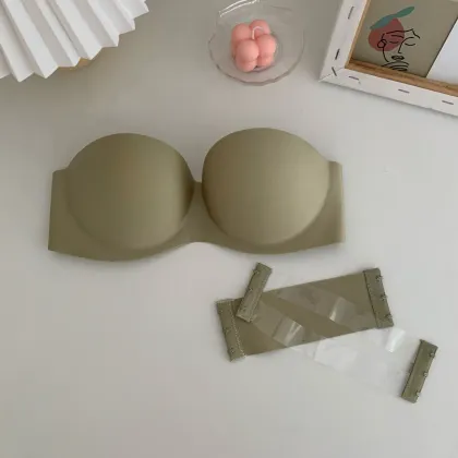 Wholesale Invisible Small Breast 32 Size Wireless Thick Cup Strapless Bra