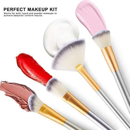 Professional Fan Makeup Brush
