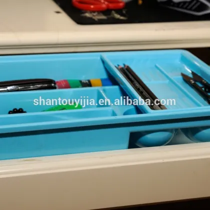Home organization Multi-use plastic storage trays with dividers
