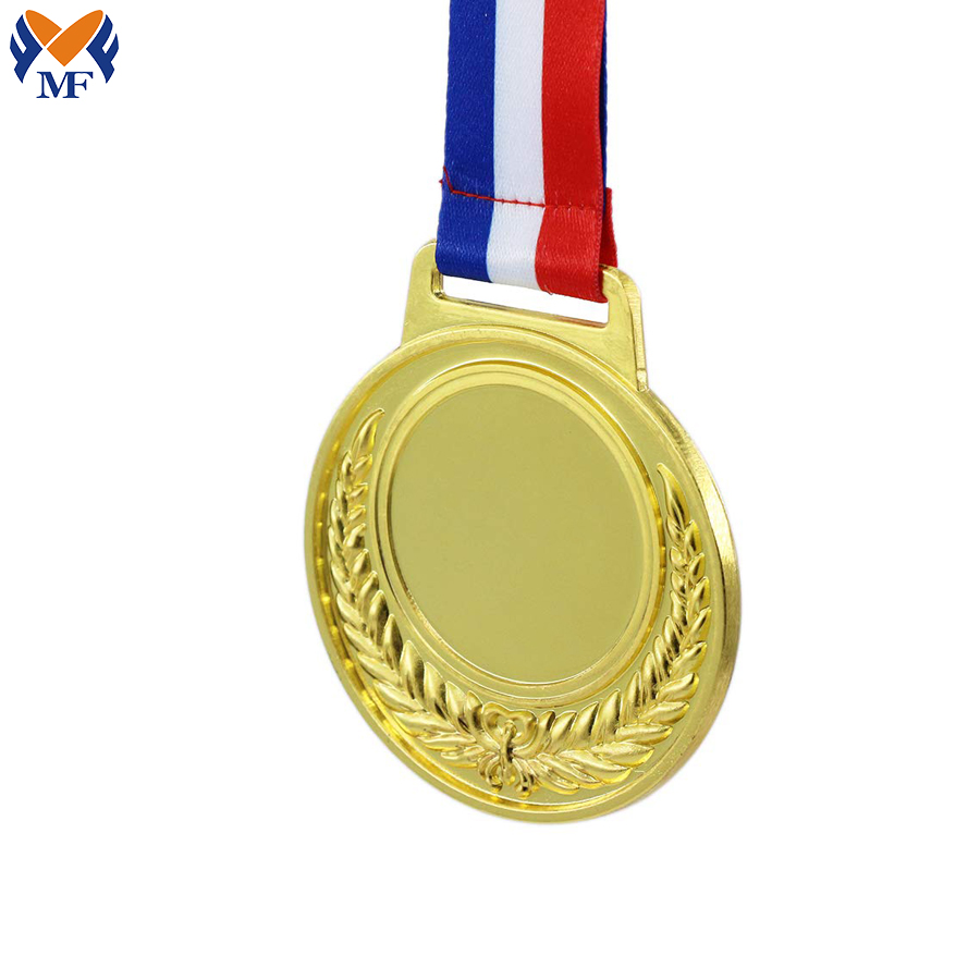 Medallas de metal de oro en blanco personalizadas en línea