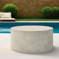 Moderner minimalistischer Betonrunde Terrasse Tisch