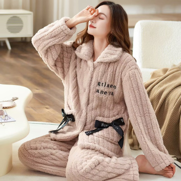 Suavidade indulgente encontra loungewear elegante