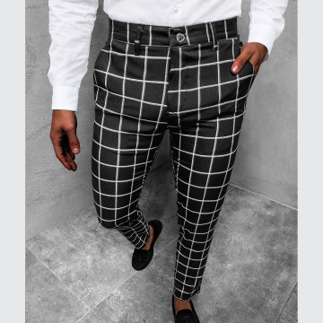 Plaid Casual Jogging Pants for Youth - Slim Fit with Pockets and Elastic Mid-Waist