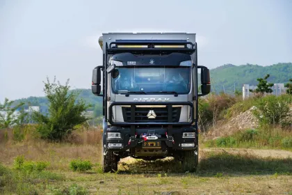 Custom RV Touring: Tailored Caravan Experiences