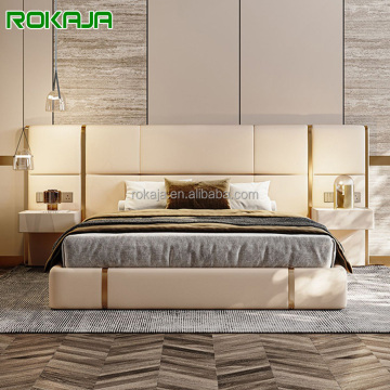 Modern Italiaans designer lederen kingbed set met queensize hoofdeinde en nachtkastje
