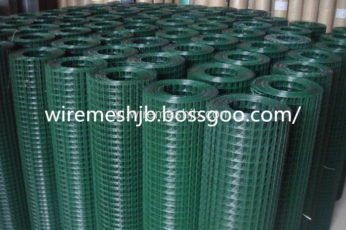 PVC tráng hàn lưới thép