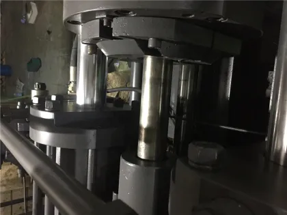 Used WELLTEC 380ton Servo Motor High Performance Injection Molding Machine