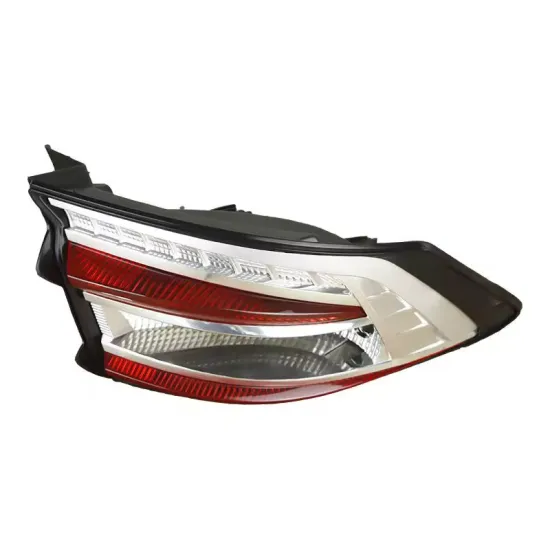 Automotive headlight plastic injection mold