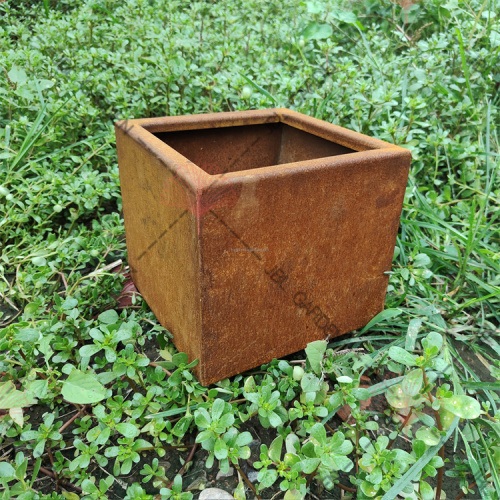 Outdoor Galvanized Metal Planter Boxes