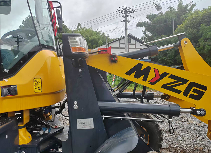 Heavy-duty yard forklift scale2