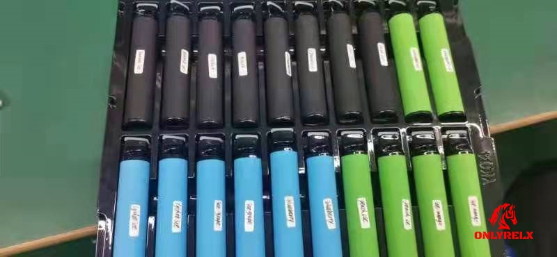 As tendências mais recentes 1600PUFFs Stick de vape descartável personalizado