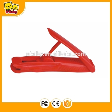 Plastic Clips 010