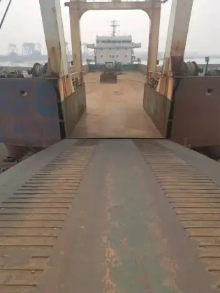 Deck Barge Search Engine