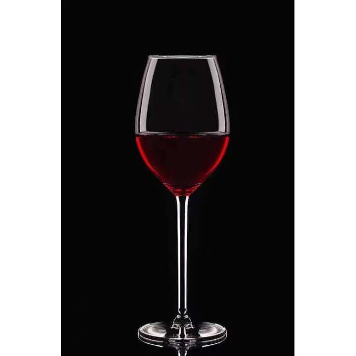 Copa de vino de tallo largo europeo de lujo