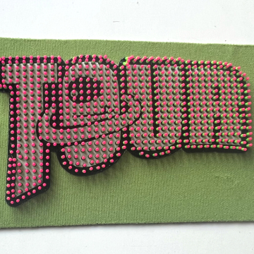 YunShang Wholesale: Custom Mold Silicone Screen Print Heat Transfer Logo Labels for Clothing