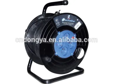 French GS/CE approval retractable cord reel (40m)                        
                                                Quality Assured