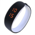 Montre à bracelet numérique LED