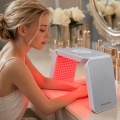 Máquina de terapia de luz facial LED Omeina para acné, arrugas y brillo