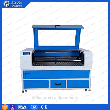 CE,FDA Certificates CNC CO2 Laser Cardboard Cutter Machine
