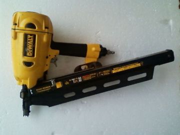 DEWALT D51844 20 Full Round Head Framing Nail Gun