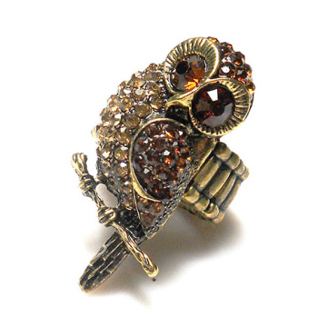Ketibaan baru! kualiti vintage aloi emas hantu bentuk jari cincin, zink aloi sepanjang cincin, cincin Kristal