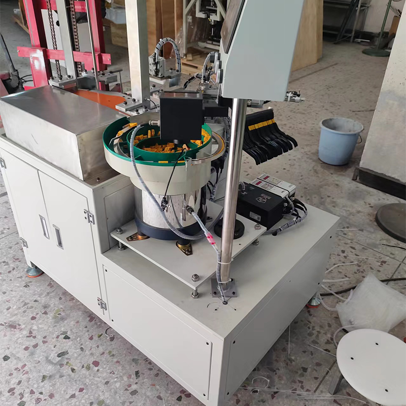 Plastic Hanger Making Machine
