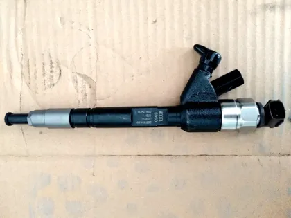 Shangchai Engine Fuel Injector for Sany Truck Crane