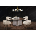 mesa de comedor y silla