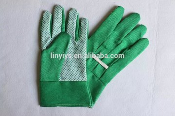 green canvas garden glove