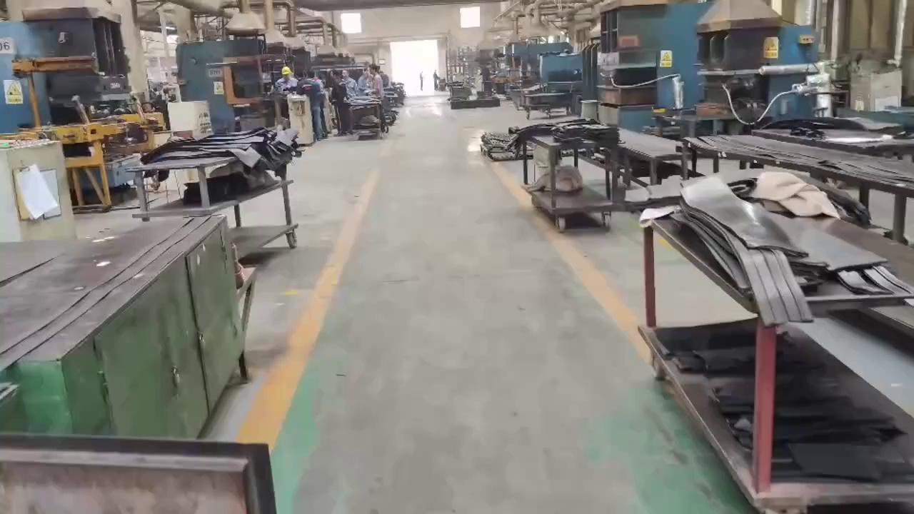 Rubber Tracks and Undercarriage Parts for Construction Machinery