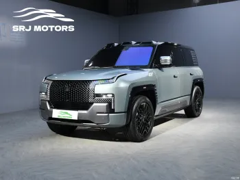 BYD looks up at SUV U8