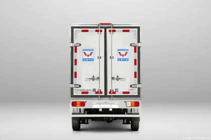 Wuling Bingbao Electric Van: New Refrigerated Cargo Truck