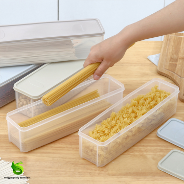 Efficient Rectangular Noodle Crisper Storage