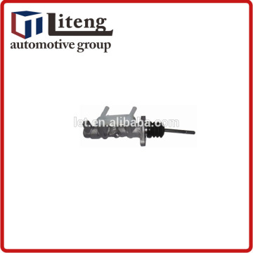 good quality FAW heavy truck spare parts brake master cylinder
