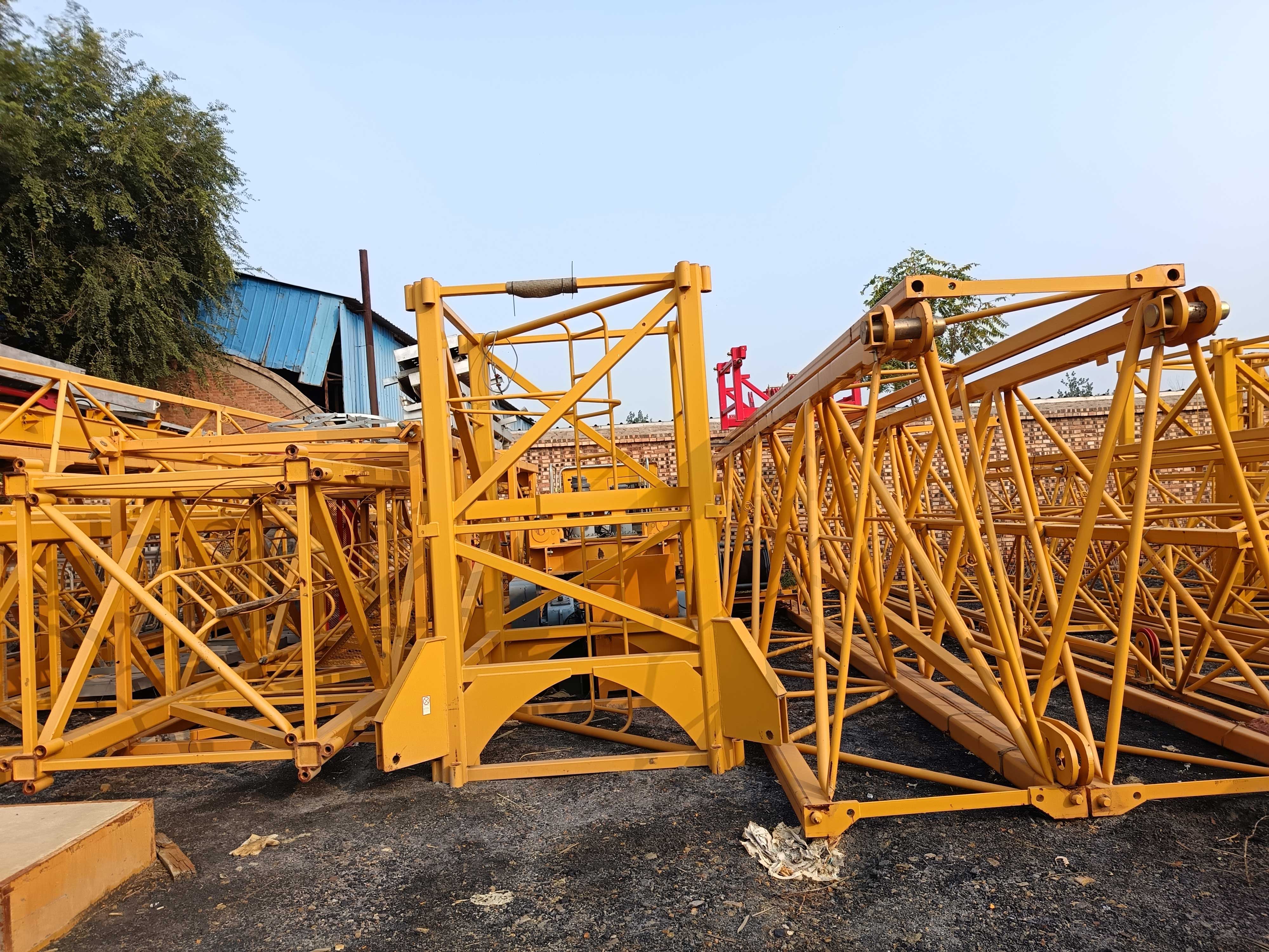 xcmg-used-crane-metal-plates-detail xcmg-used-crane-metal-plates-detail