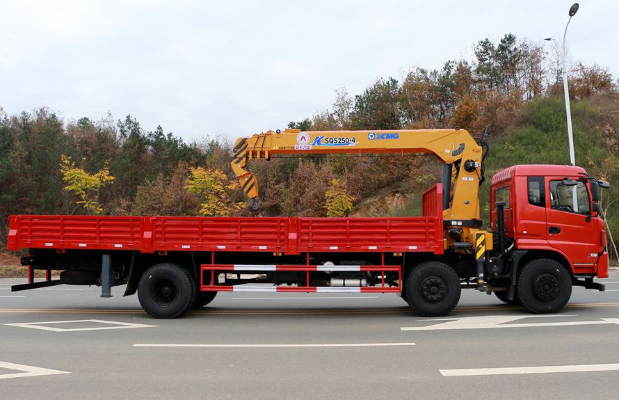 best crane trucks 2