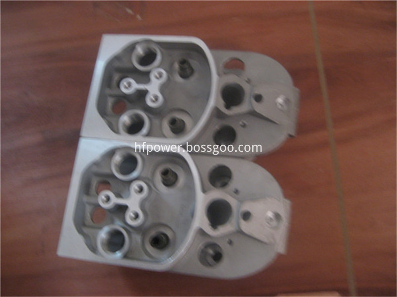 fl912 Cylinder head (2)