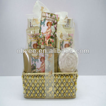 2013 promotional bath gift set black soap