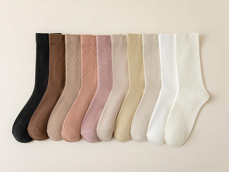 Ladies Plain Mid Calf Socks X4A0367