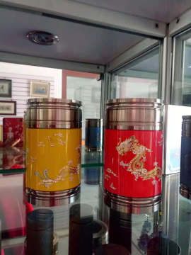 Safety And Health Titanium Brush Pots As Gift