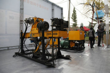 Hydraulic Coal Mine Tunnel Drilling Rig With Ybk2-250m-4b35 Zdy4000