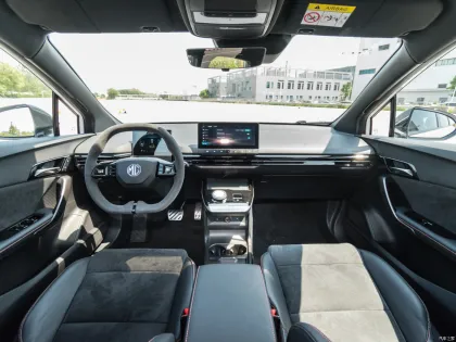 MG Mulan 425KM Pure-Electric Compact EV for Sale