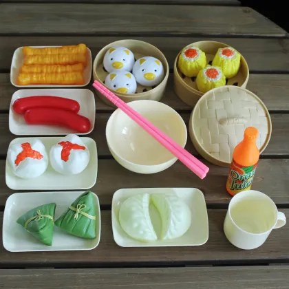 1:12 Scale Educational Toy Miniatures: Dollhouse Furniture, Play Food, and Kitchen Accessories for Kids