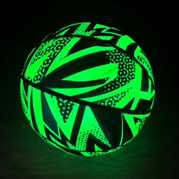 Blow luminoso nel basket scuro