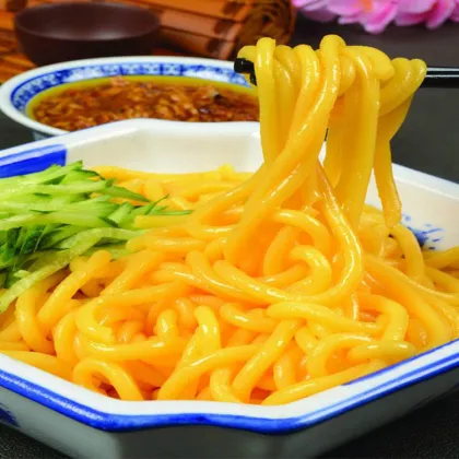 Whole Grain Vegetable Rice Noodle Corn Taste  25Kg