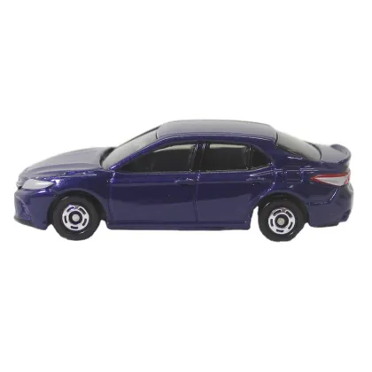 Tomica 1:64 Scale Die-Cast Cars: Toyota Camry Simulation Model