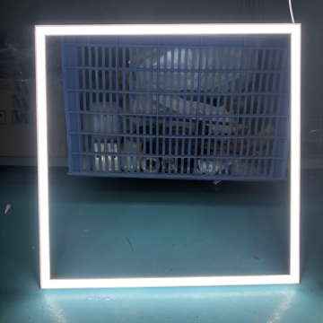 مصباح اللوحة الخطي الإطار LED