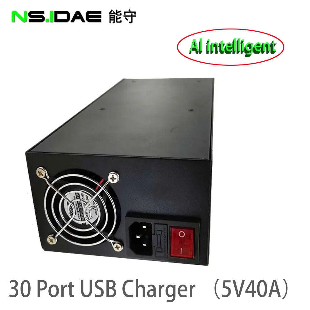 テクノロジーUSB 300W充電器